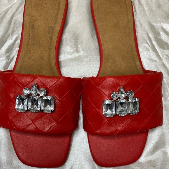 BAMBOO Red Quilted Jeweled Sandals/Slides - Picture 5 of 6